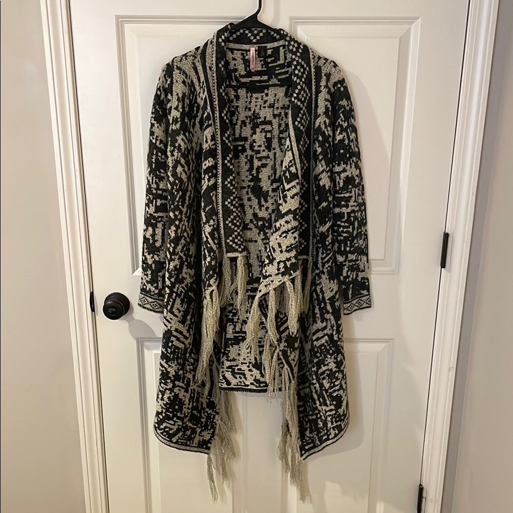 Love By Design Black and Cream Cardigan Sweater